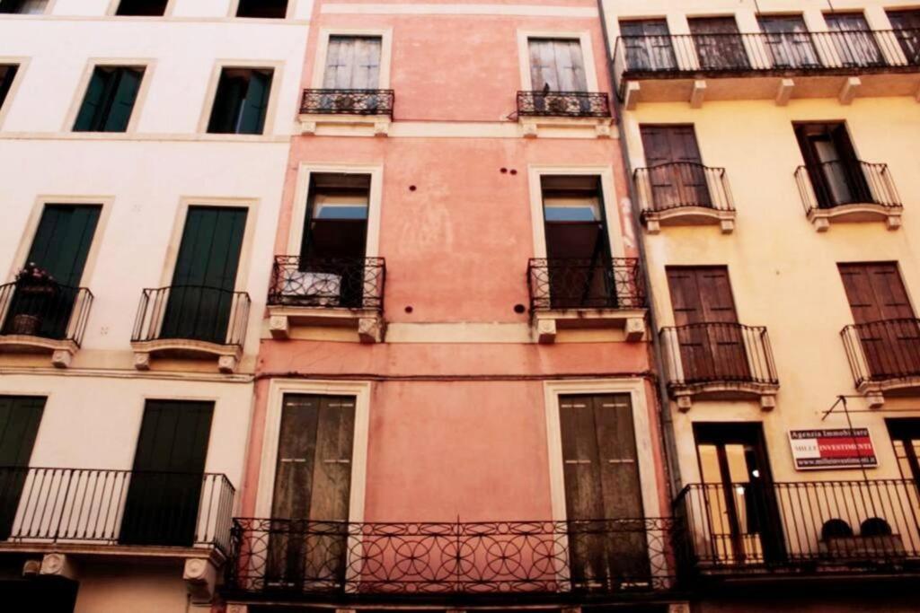 Altea'S Sweet Home In Piazza,Basilica Palladiana Vicenza Exterior foto